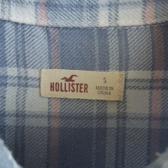 Women's Hollister Light Flannel Boyfriend Shirt - Picture 3 of 5